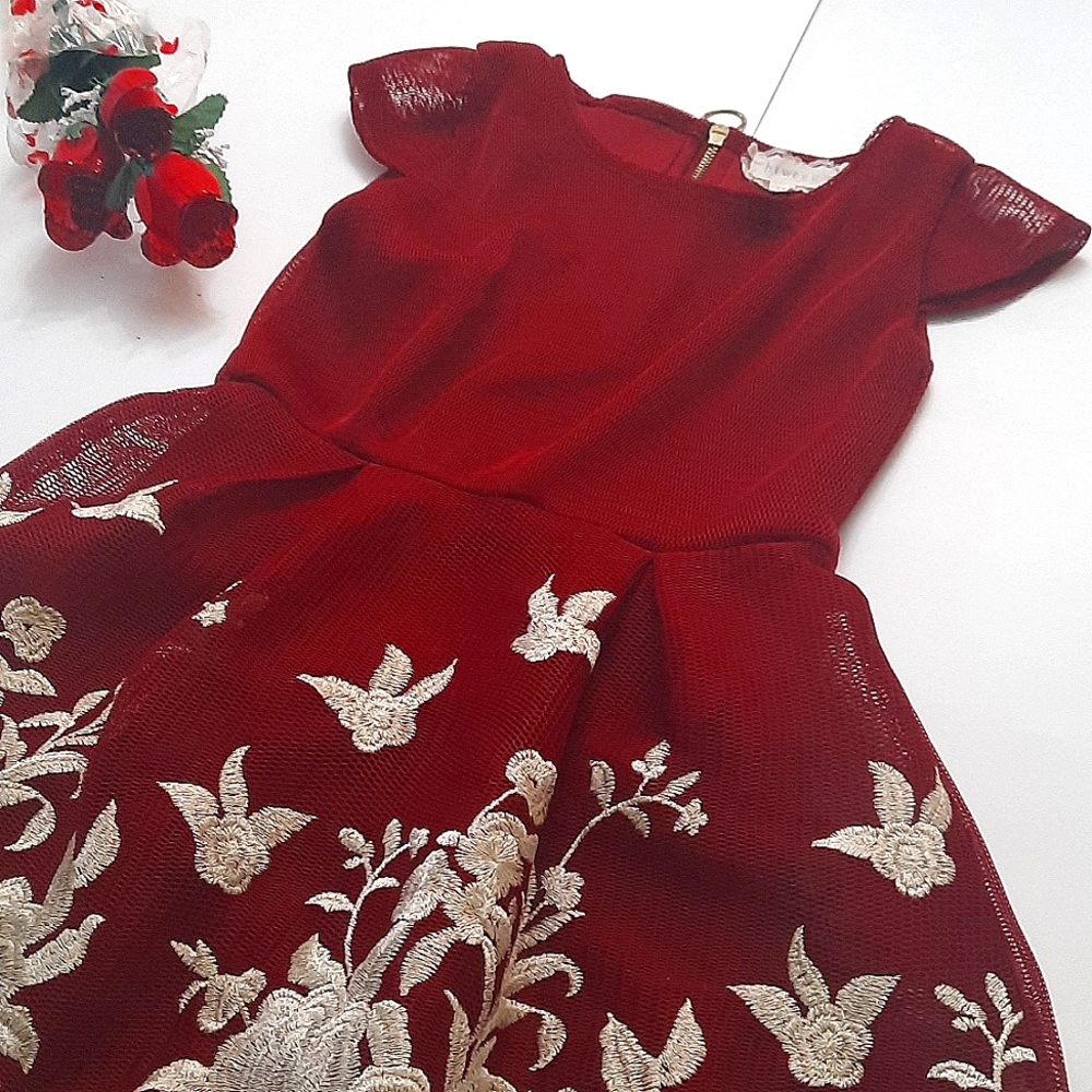 Dark red dress with floral embroidery